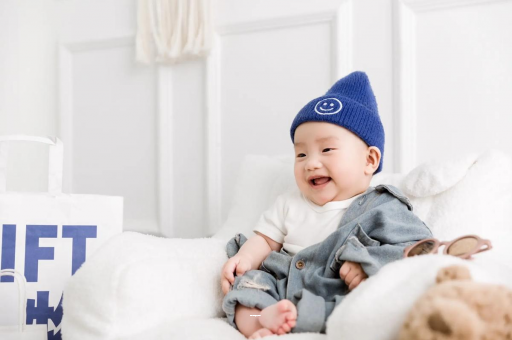 苍南宝宝躺着吃奶有影响吗